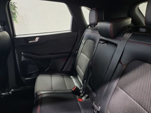 Used 2023 Ford Escape ST-Line AWD/4WD image 14