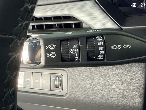 Used 2024 GMC Acadia Elevation w/ LPO, Floor Liner Package AWD/4WD image 27