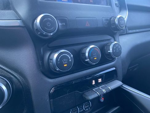 Used 2022 RAM 1500 Big Horn image 11