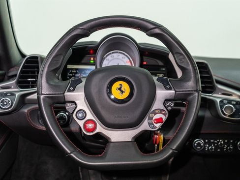 Used 2011 Ferrari 458 Italia Coupe RWD image 82