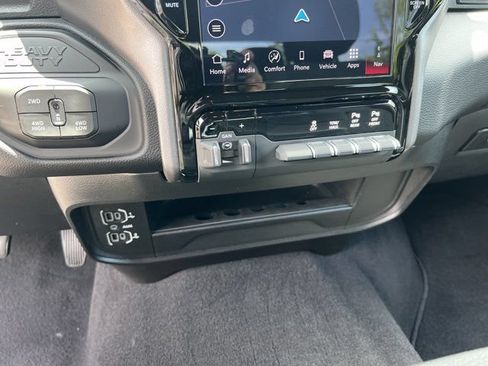 Certified 2026 RAM 2500 Big Horn AWD/4WD image 26