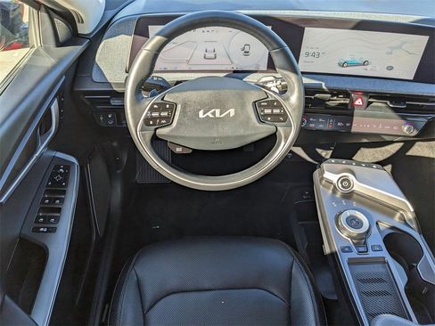 Certified 2023 Kia EV6 Wind w/ Wind Technology Package image 17