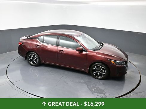 Used 2024 Nissan Sentra SV image 43