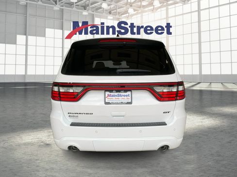 Used 2025 Dodge Durango GT w/ Blacktop Package image 4
