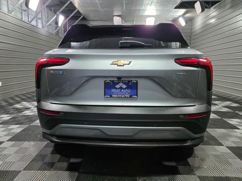 Used 2024 Chevrolet Blazer EV LT AWD/4WD image 6