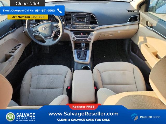 Used 2018 Hyundai Elantra SE FWD image 11