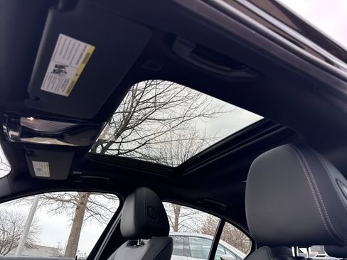 Certified 2025 BMW 330i xDrive Sedan image 9