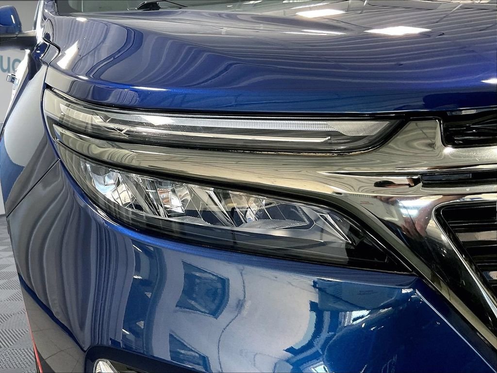 Used 2023 Chevrolet Equinox RS AWD/4WD image 33