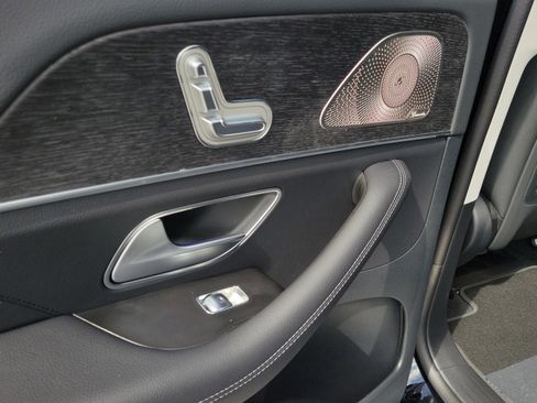 New 2026 Mercedes-Benz GLS 450 4MATIC image 7