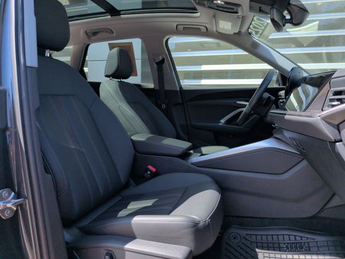 Certified 2025 Audi Q5 Premium Plus w/ Premium Plus AWD/4WD image 34