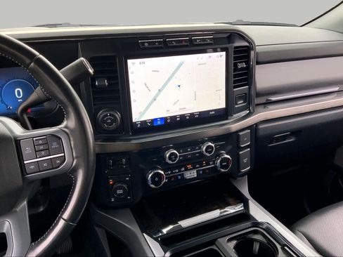 Used 2023 Ford F250 Lariat w/ Lariat Ultimate Package AWD/4WD image 6