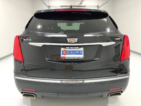 Used 2017 Cadillac XT5 Luxury FWD image 17