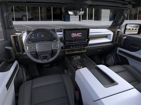 New 2025 GMC Hummer EV 3X w/ LPO, Dark Essentials Package image 15
