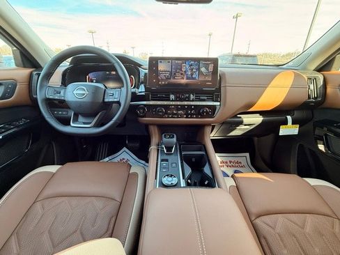 New 2026 Nissan Pathfinder Platinum w/ Cargo Package image 22