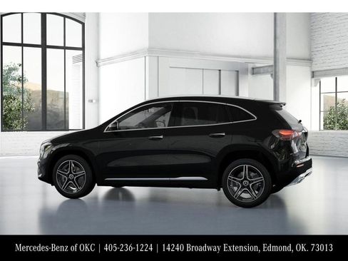 New 2026 Mercedes-Benz GLA 250 4MATIC image 32