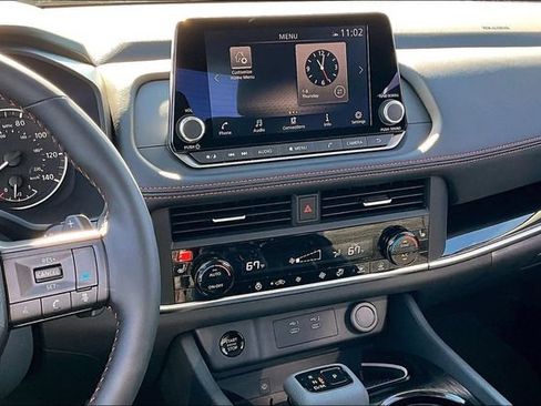 New 2026 Nissan Rogue SV AWD/4WD image 6
