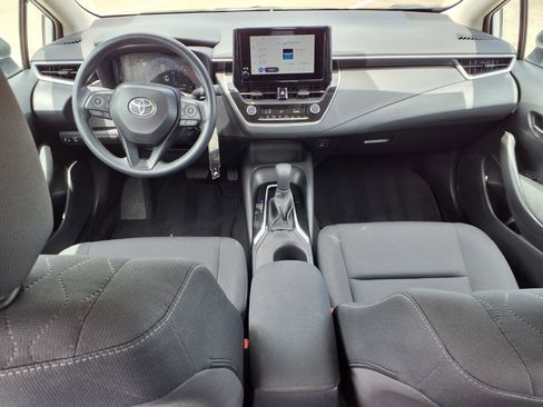 Used 2026 Toyota Corolla LE FWD image 11