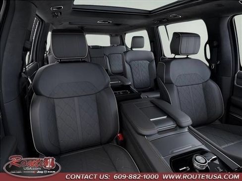 New 2026 Jeep Grand Wagoneer L Summit AWD/4WD image 17