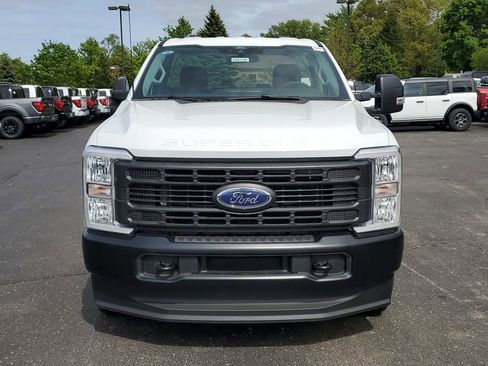New 2026 Ford F250 XL w/ 360-Degree Camera Package AWD/4WD image 2