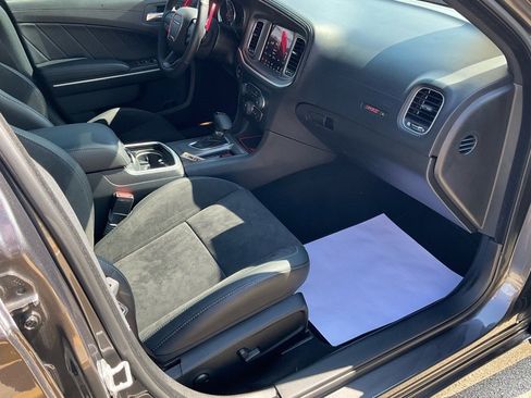 Used 2022 Dodge Charger Scat Pack w/ Dynamics Package image 28