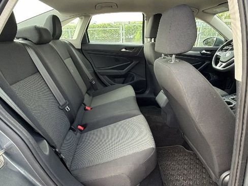 Used 2021 Volkswagen Jetta S FWD image 38