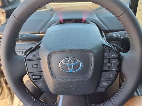 Used 2026 Toyota bZ FWD image 21