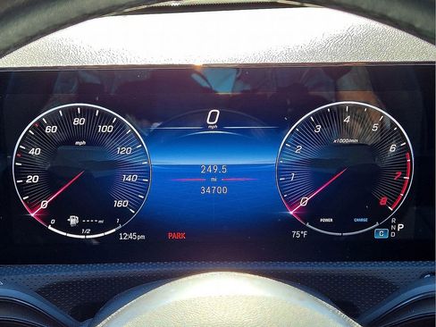 Used 2025 Mercedes-Benz CLA 250 CLA 250 image 25