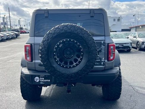 Used 2022 Ford Bronco Badlands image 6