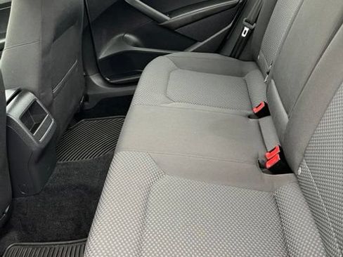Used 2013 Volkswagen Passat 2.5 S FWD image 5