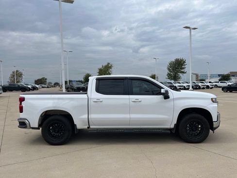 Used 2020 Chevrolet Silverado 1500 LT w/ Texas Edition RWD image 6