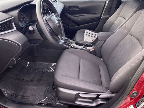 Used 2024 Toyota Corolla LE image 21