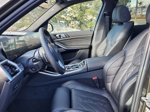 New 2026 BMW X5 xDrive50e AWD/4WD image 10