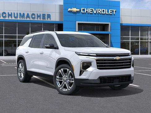 New 2027 Chevrolet Traverse LT w/ Driver Confidence Package AWD/4WD image 7