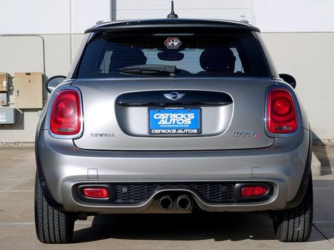 Used 2017 MINI Cooper S image 16