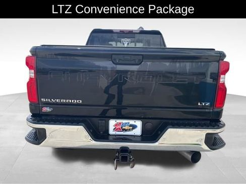 Used 2022 Chevrolet Silverado 2500 LTZ AWD/4WD image 7