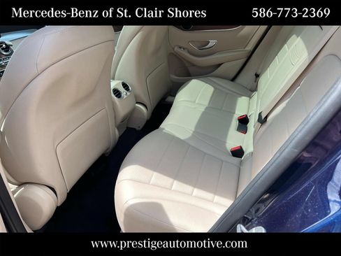 Used 2021 Mercedes-Benz GLC 300 4MATIC image 14