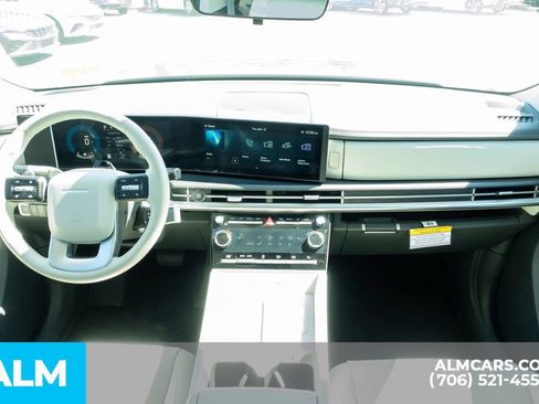 Used 2025 Hyundai Santa Fe SEL image 29