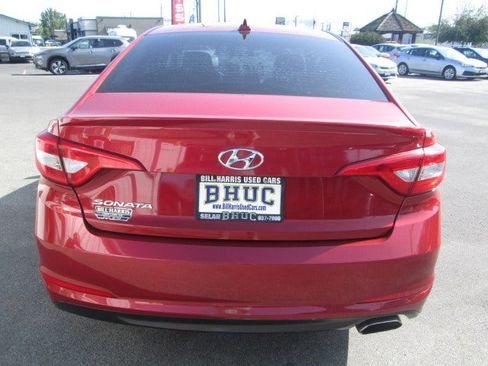 Used 2017 Hyundai Sonata SE FWD image 5