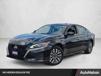 Used 2025 Nissan Altima 2.5 SV