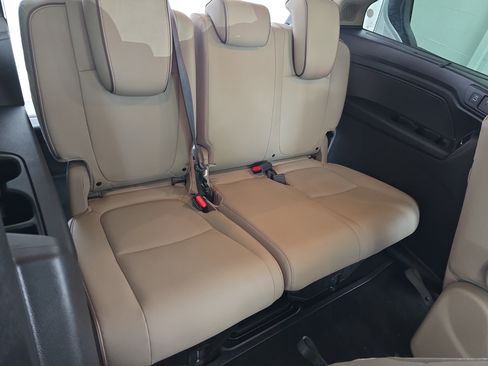 Used 2024 Honda Odyssey Elite image 12