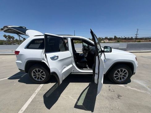 Used 2016 Jeep Grand Cherokee Limited w/ Luxury Group II AWD/4WD image 20