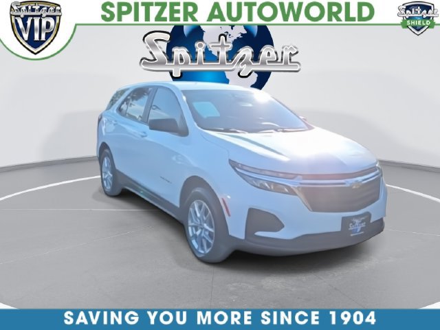 Used 2022 Chevrolet Equinox LS w/ LPO, Floor Liner Package AWD/4WD image 5