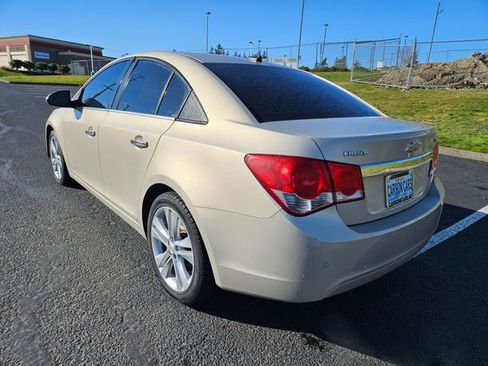 Used 2011 Chevrolet Cruze LTZ image 5