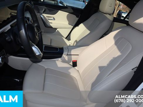 Used 2025 Mercedes-Benz CLA 250 image 11