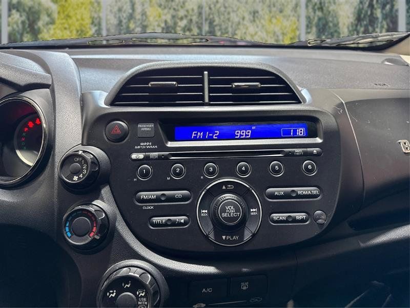 Used 2013 Honda Fit Sport image 16
