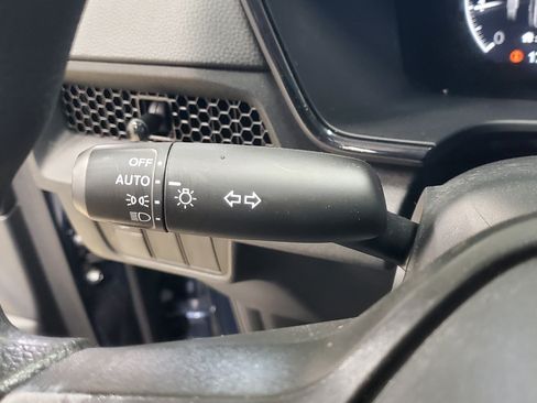 Used 2023 Honda CR-V EX image 27