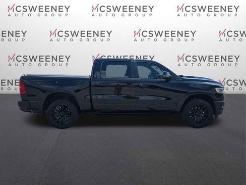 Used 2025 RAM 1500 Limited AWD/4WD image 6