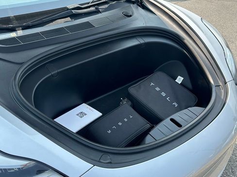 Used 2018 Tesla Model 3 Long Range image 65