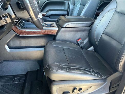 Used 2018 GMC Sierra 1500 SLT w/ SLT Premium Package AWD/4WD image 17