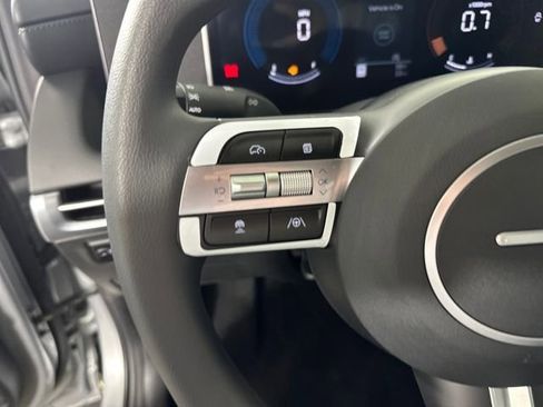 Certified 2025 Hyundai Tucson SEL AWD/4WD image 15